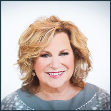 Sandi Patty Photo